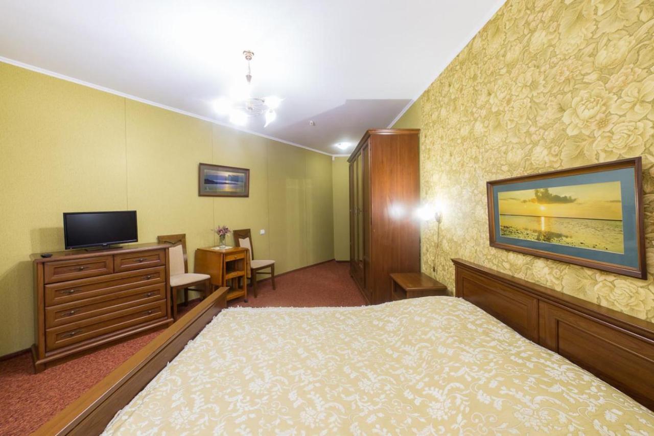Hotel Premyer Τρούσκαβετς Εξωτερικό φωτογραφία