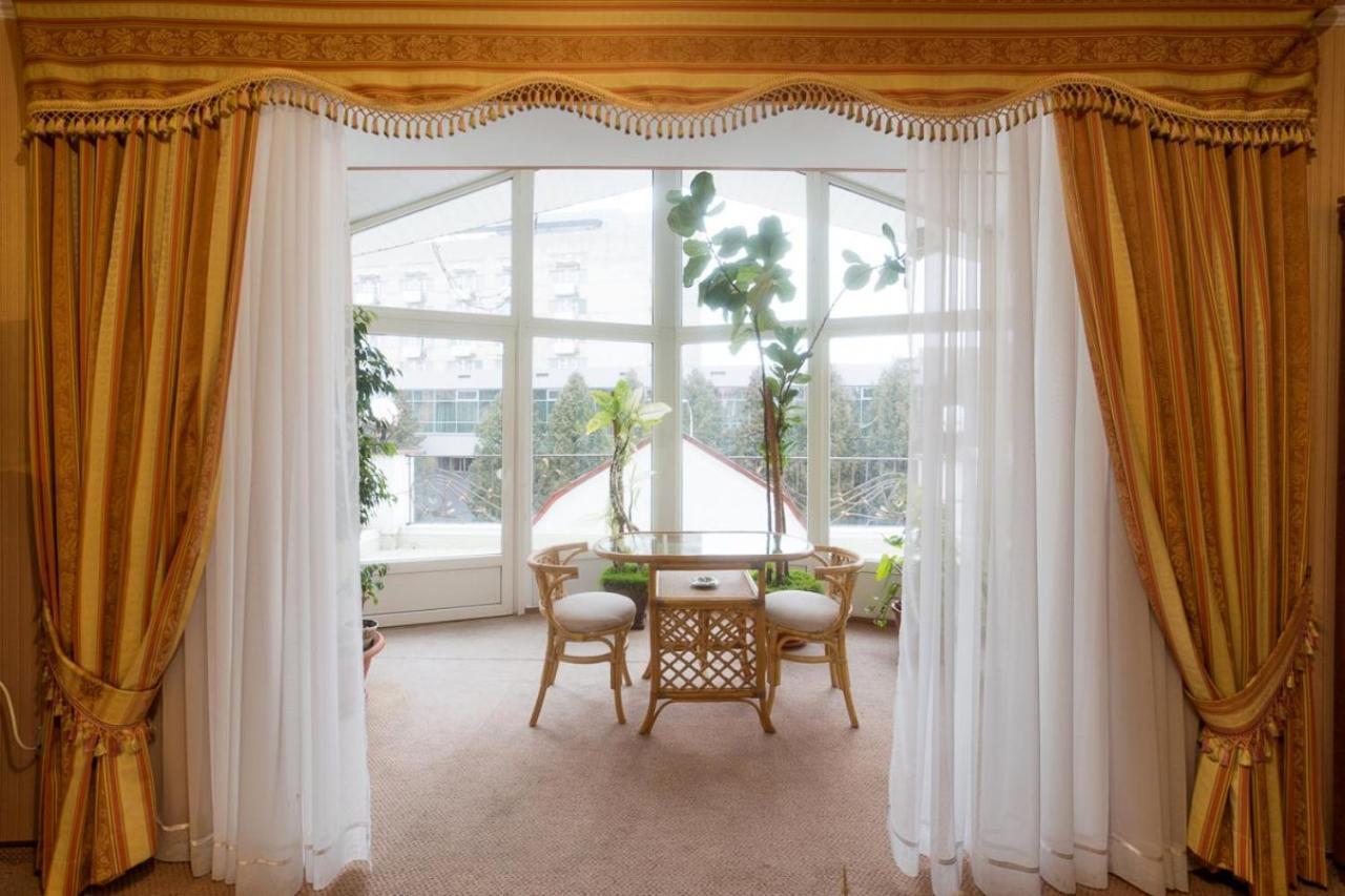 Hotel Premyer Τρούσκαβετς Εξωτερικό φωτογραφία