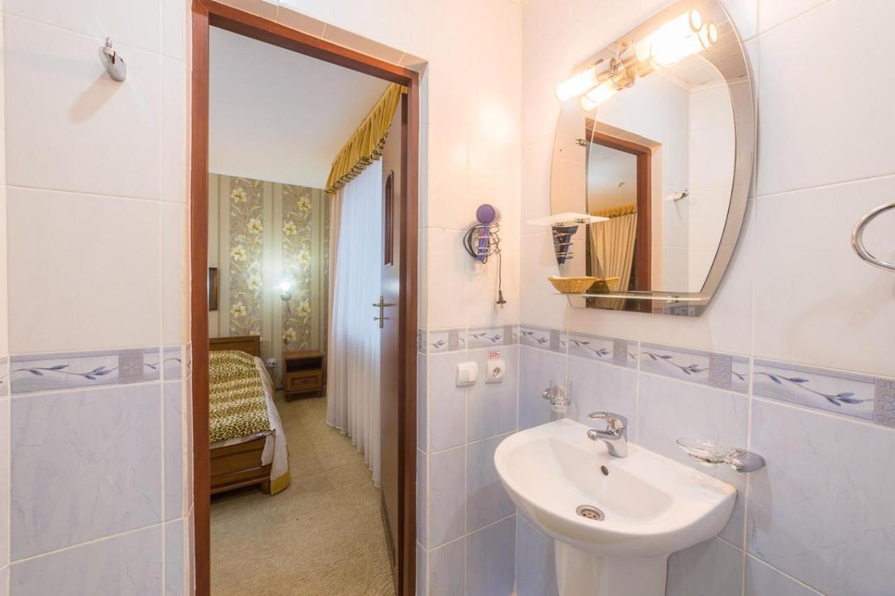 Hotel Premyer Τρούσκαβετς Εξωτερικό φωτογραφία